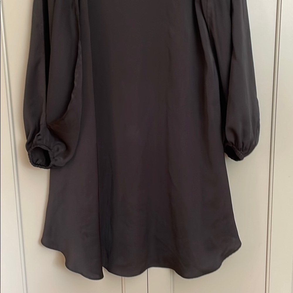 NWOT LOVERS + FRIENDS Black Gracie Open Long Sleeve Dress - Picture 7 of 7